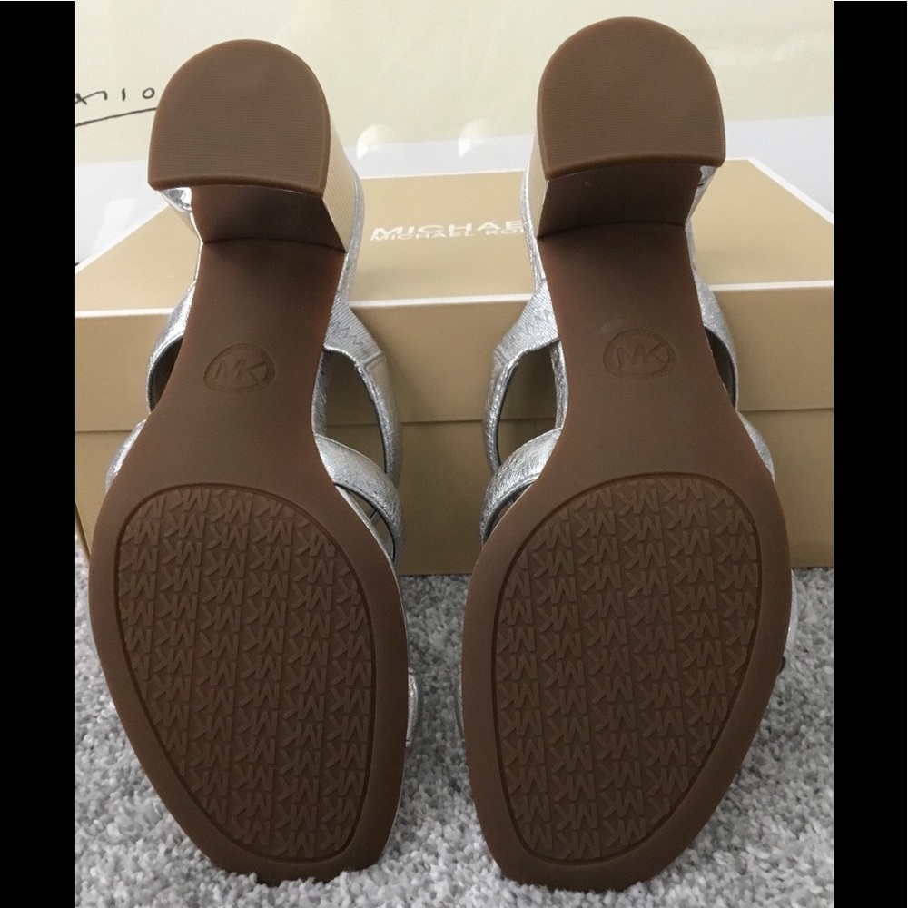 Michael Kors Paloma silver metallic mules - Picture 3 of 13